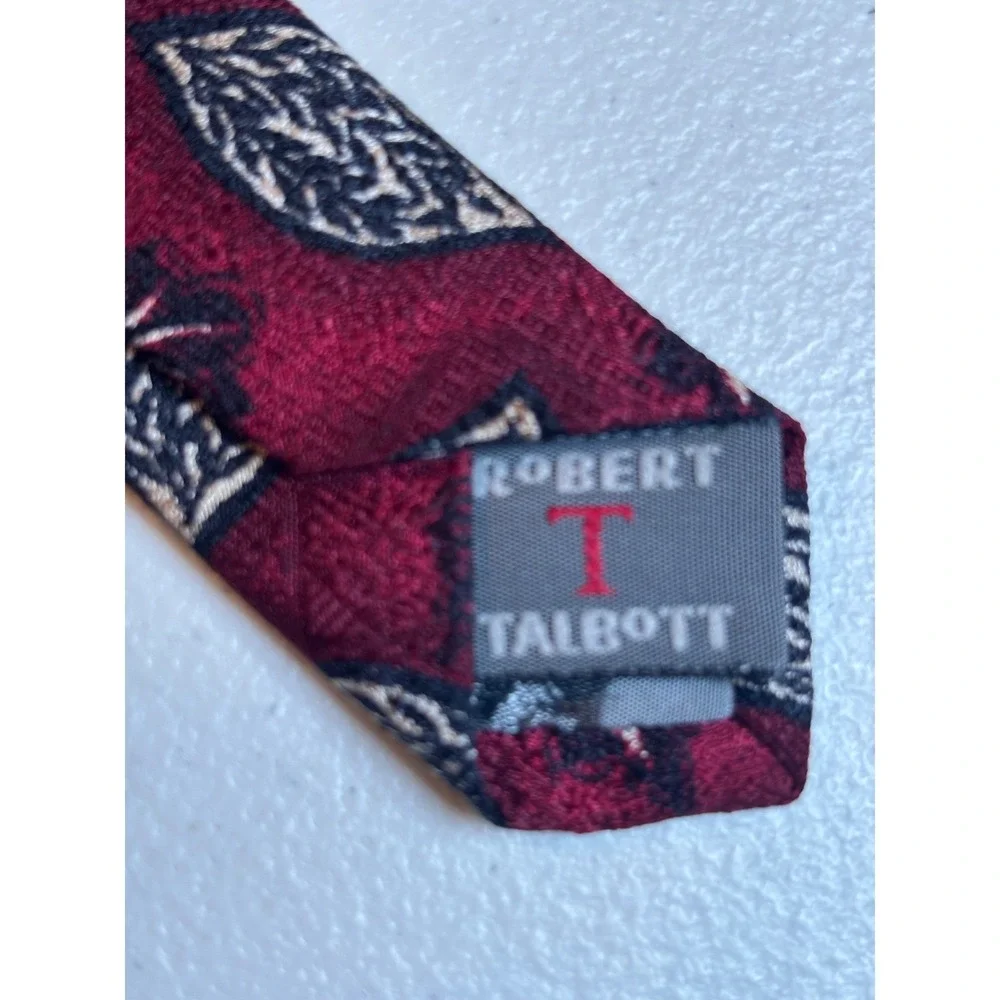 Robert Talbott Best of Class Guffey's‎ Red Leaf Silk Tie Necktie Mens Vintage